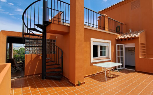 Ático en venta en calle Carlos Cano, 65